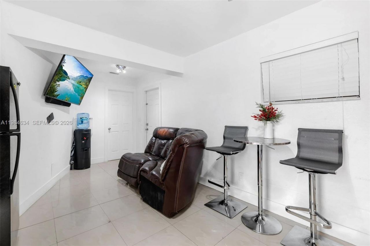 1820 N 27th Ave , Hollywood, FL 33020 Photo