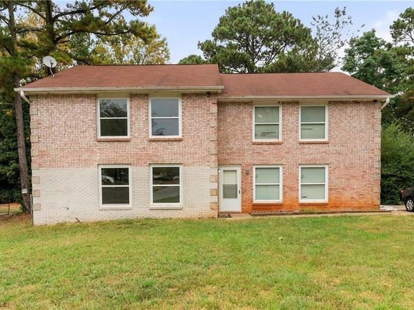 2128 Fairway Court SE, Conyers, GA 30013
