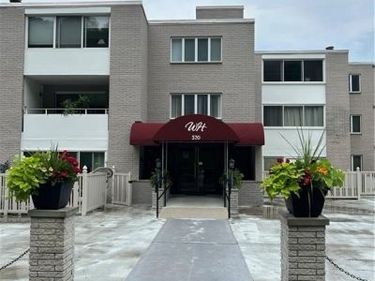 520 Meredith Lane, Unit 502, Cuyahoga Falls, OH 44223