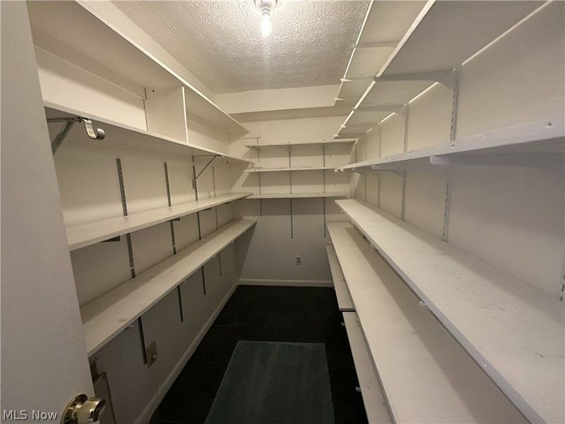 520 Meredith Lane, Unit 502, Cuyahoga Falls, OH 44223 Photo 12