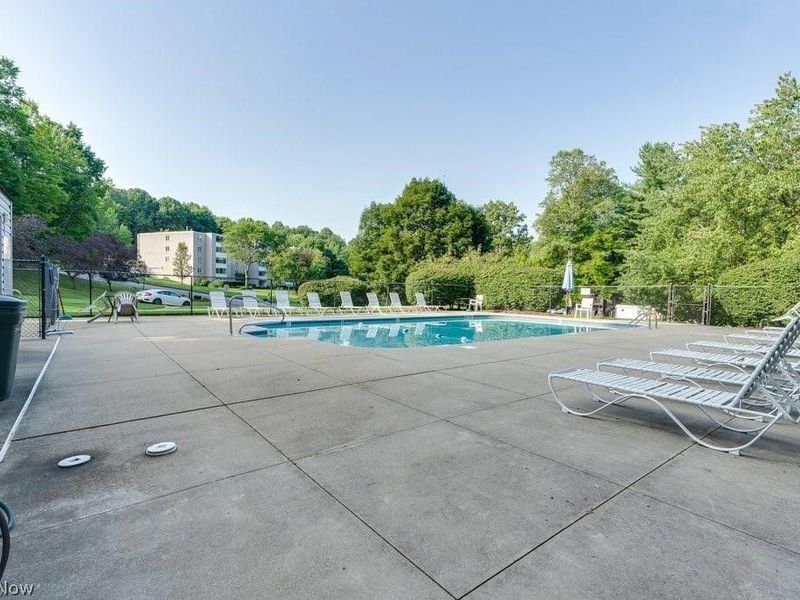 520 Meredith Lane, Unit 502, Cuyahoga Falls, OH 44223 Photo 20