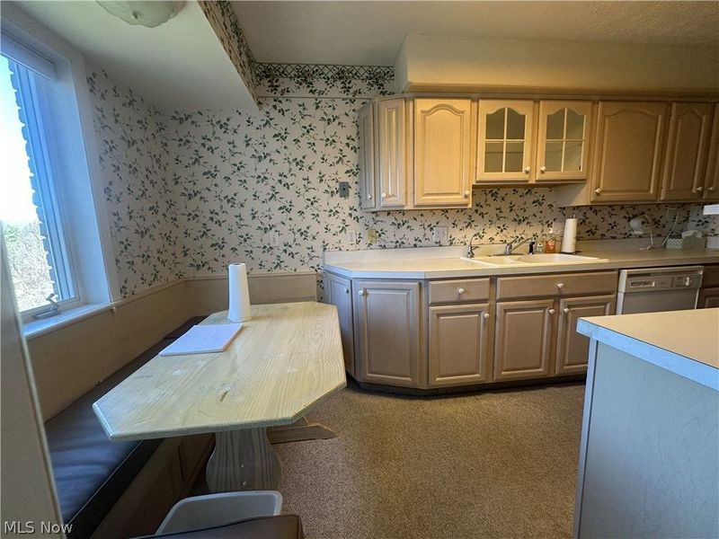 520 Meredith Lane, Unit 502, Cuyahoga Falls, OH 44223 Photo 9