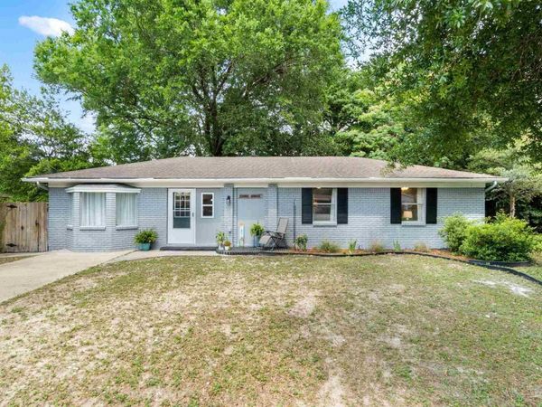 2955 Newton Dr, Pensacola, FL 32503