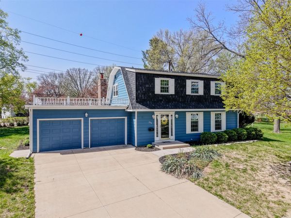 556 Mahaska Court, Iowa City, IA 52246