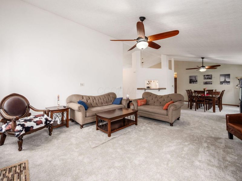 3226 Summer Glen Drive, Grove City, OH 43123 Photo 10