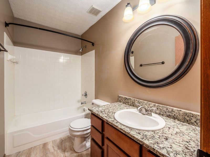 3226 Summer Glen Drive, Grove City, OH 43123 Photo 33