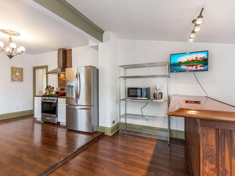 290 N Liberty Street , Delaware, OH 43015 Photo 20