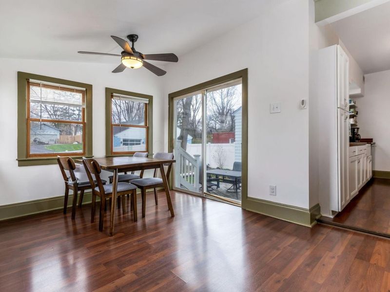 290 N Liberty Street , Delaware, OH 43015 Photo 22