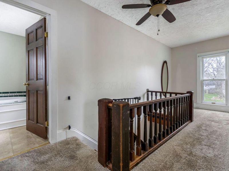 290 N Liberty Street , Delaware, OH 43015 Photo 24