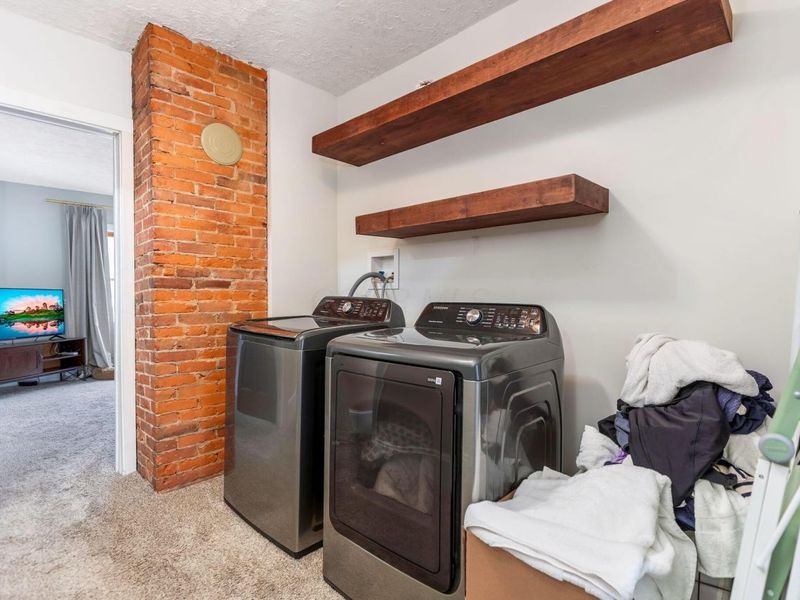 290 N Liberty Street , Delaware, OH 43015 Photo 25