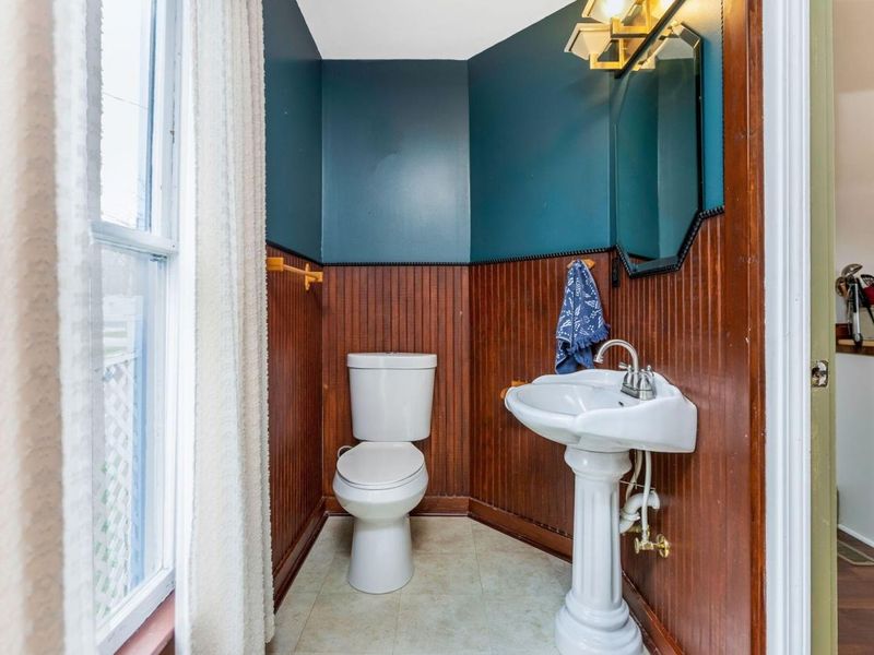 290 N Liberty Street , Delaware, OH 43015 Photo 38