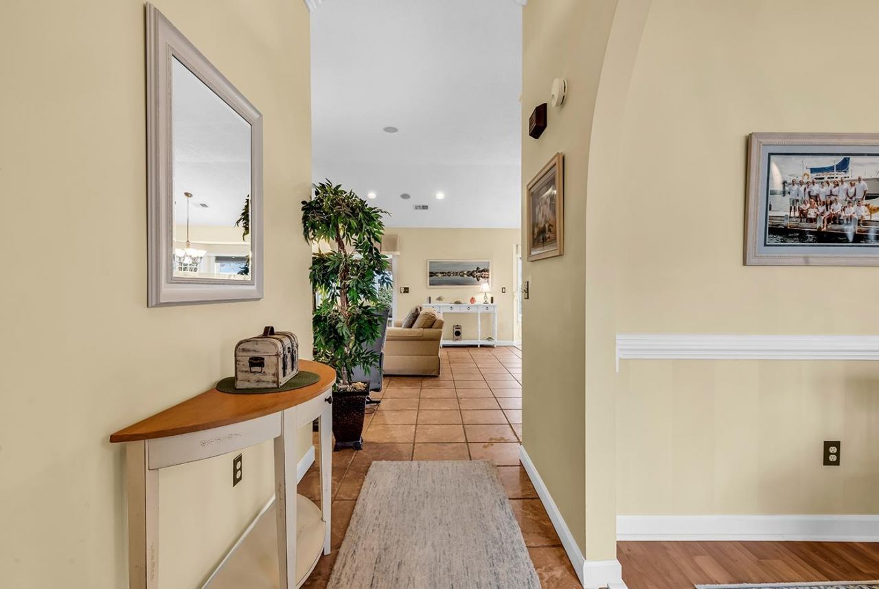 28 Thrasher Ct. Photo 10