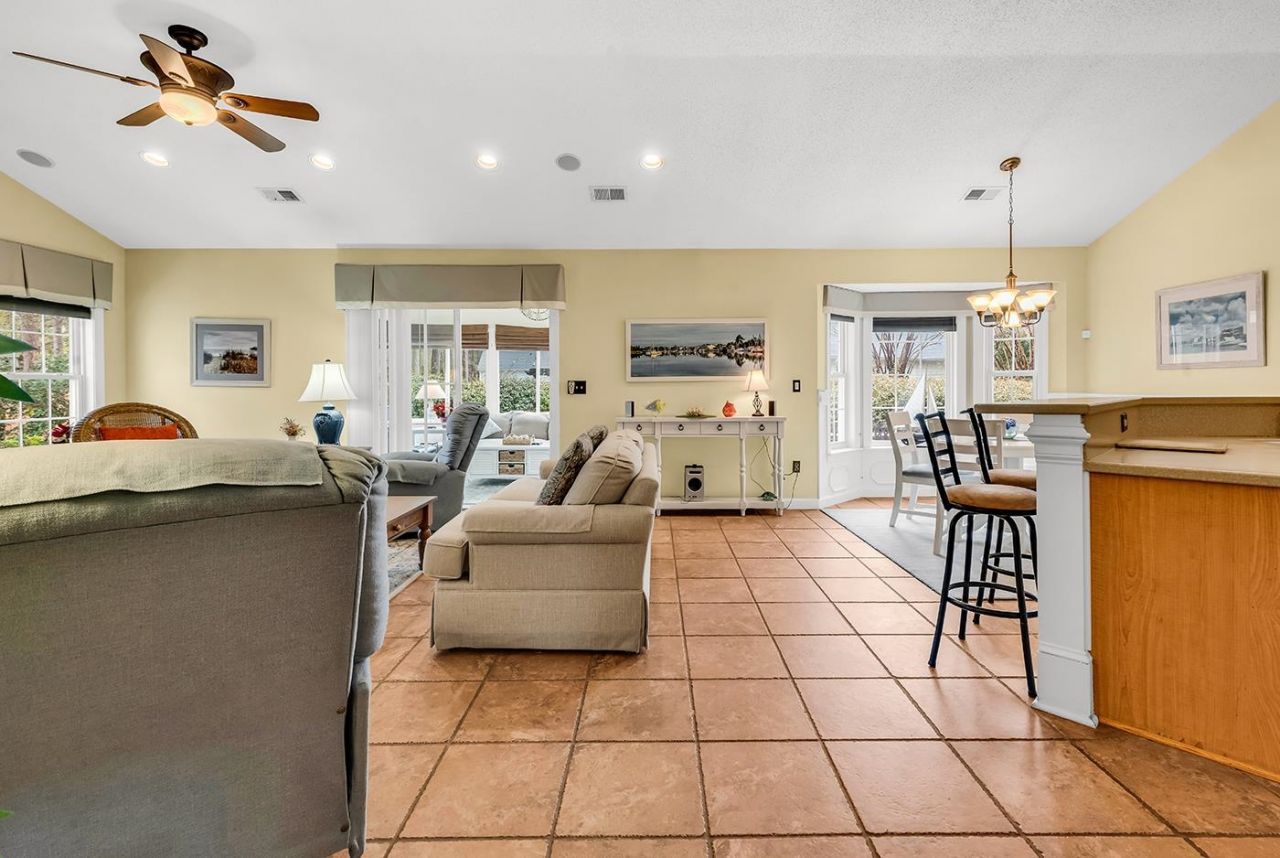 28 Thrasher Ct. Photo 14