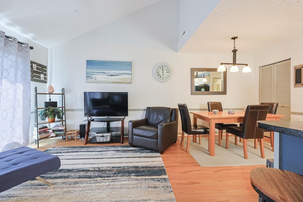 900 Deer Creek Rd. Photo 20