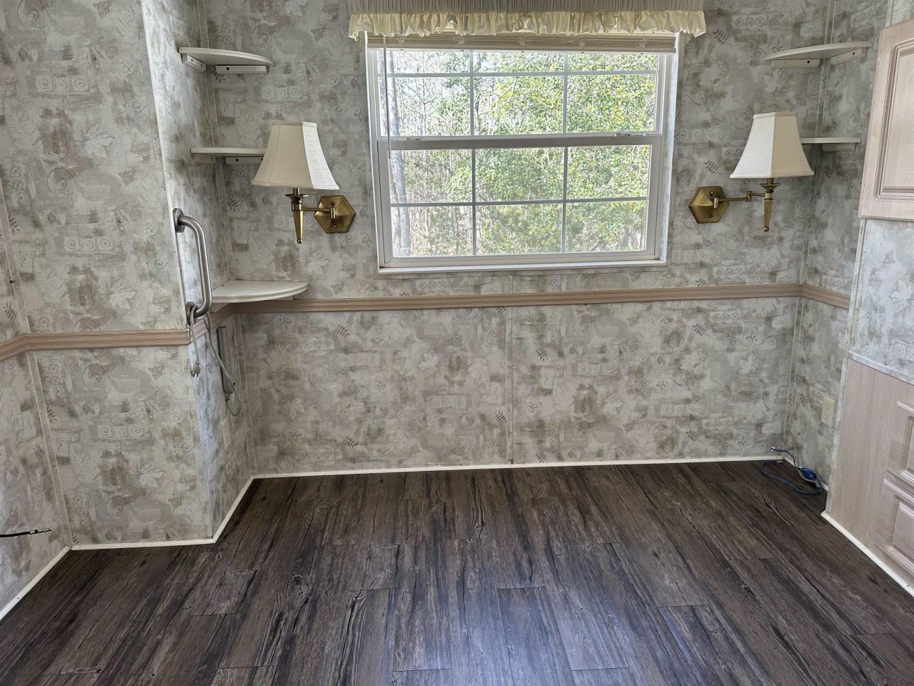 5400 Little River Neck Rd. Photo 9