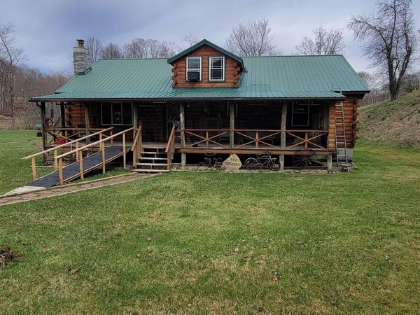 111 Cravens Run, Elkins, WV 26421