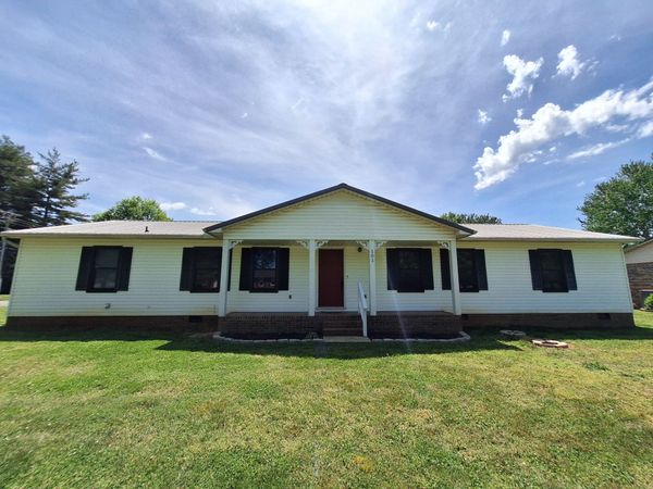 101 Lisa Cir, Winchester, TN 37398