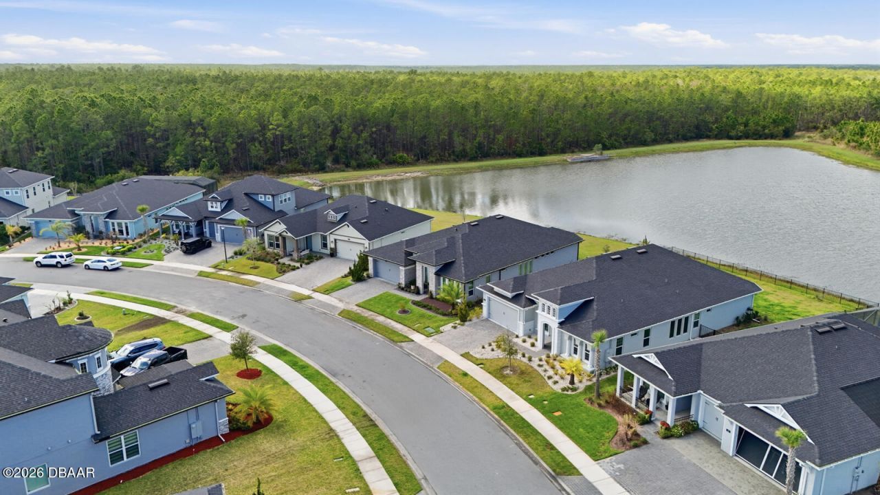 321 Aquamarine Way, Daytona Beach, FL 32124 Photo