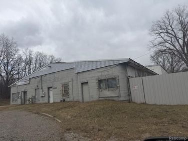 5522 N Dort Highway , Genesee Twp, MI 48505