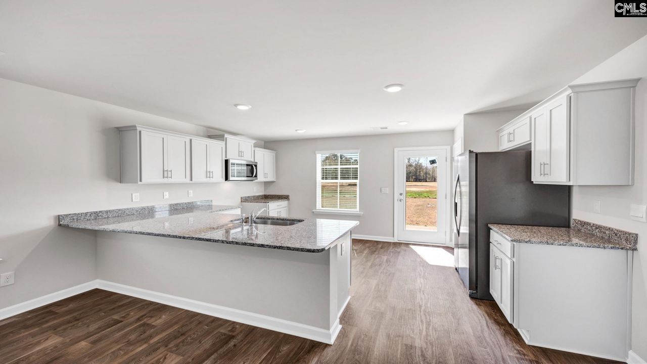 157 Stamford Road Photo 4