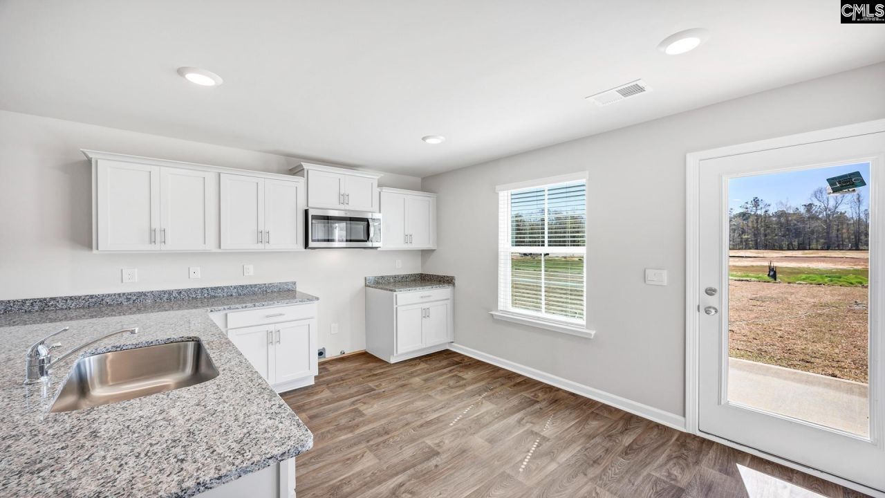 157 Stamford Road Photo 5