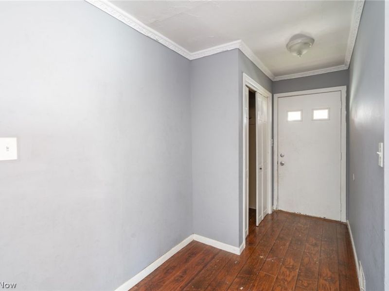 2422 North Avenue, Parma, OH 44134 Photo 10