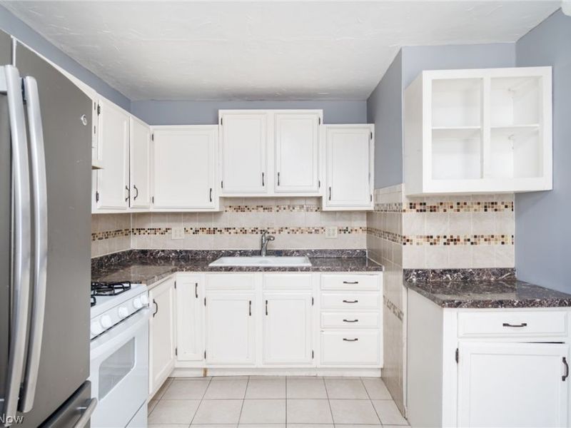 2422 North Avenue, Parma, OH 44134 Photo 13