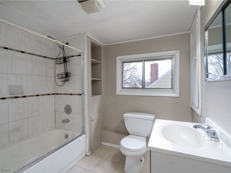 2422 North Avenue, Parma, OH 44134 Photo 23