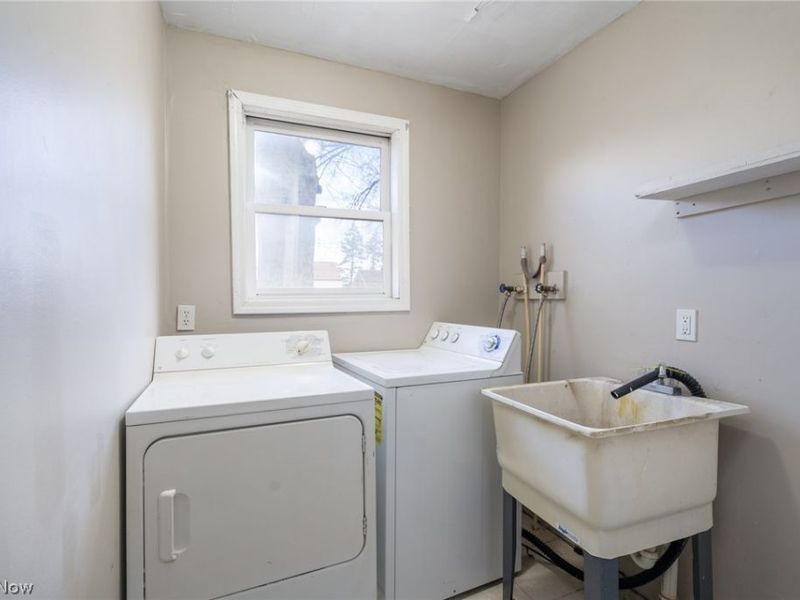 2422 North Avenue, Parma, OH 44134 Photo 24