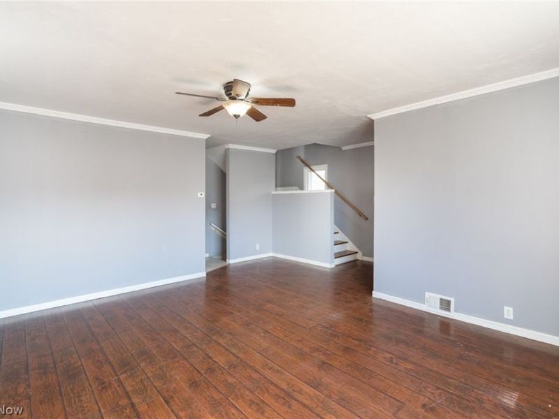 2422 North Avenue, Parma, OH 44134 Photo 7