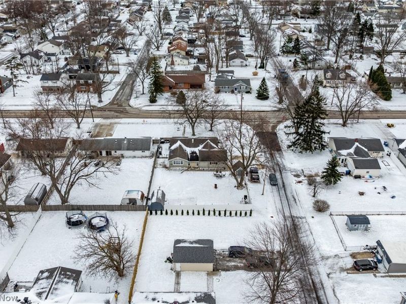 6040 Reynolds Road, Mentor on the Lake, OH 44060 Photo 26