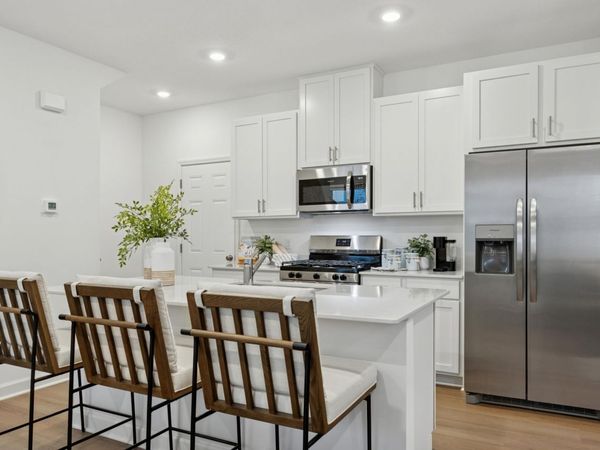 11005 203rd Street W, Lakeville, MN 55044