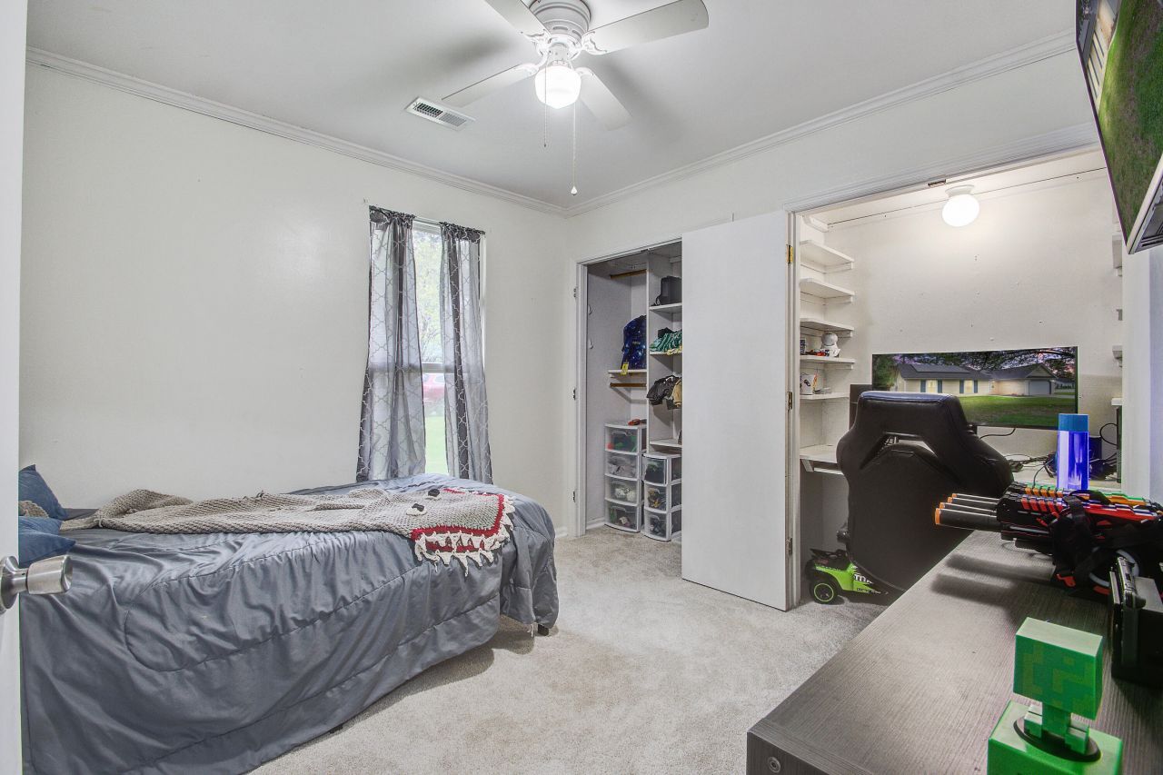 100 Tanager Street Photo 23