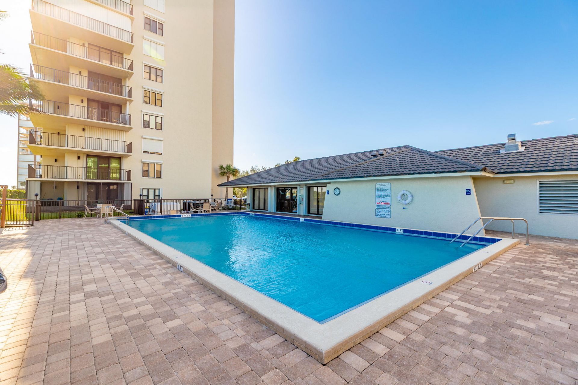 4200 N Hwy A1a, Unit 812, Hutchinson Island, FL 34949 Photo