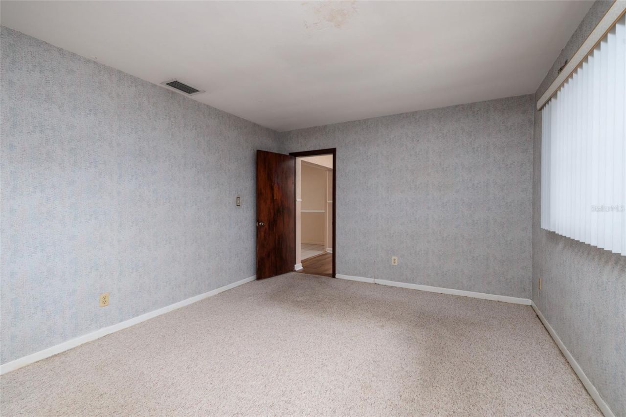 6822 21st Street N, Saint Petersburg, FL 33702 Photo