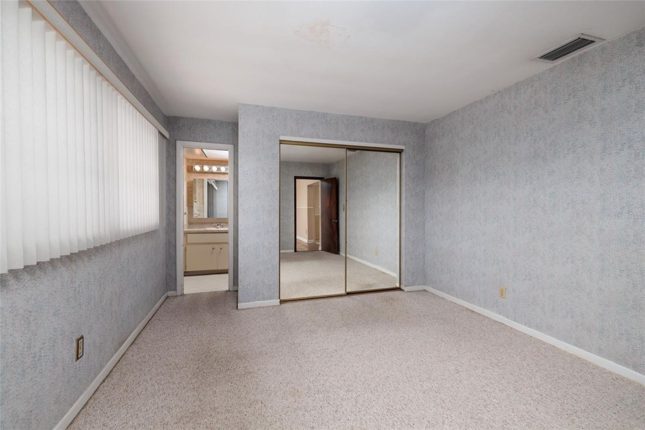 6822 21st Street N, Saint Petersburg, FL 33702 Photo