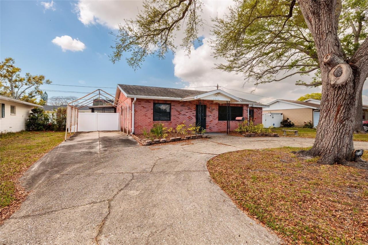 6822 21st Street N, Saint Petersburg, FL 33702 Photo