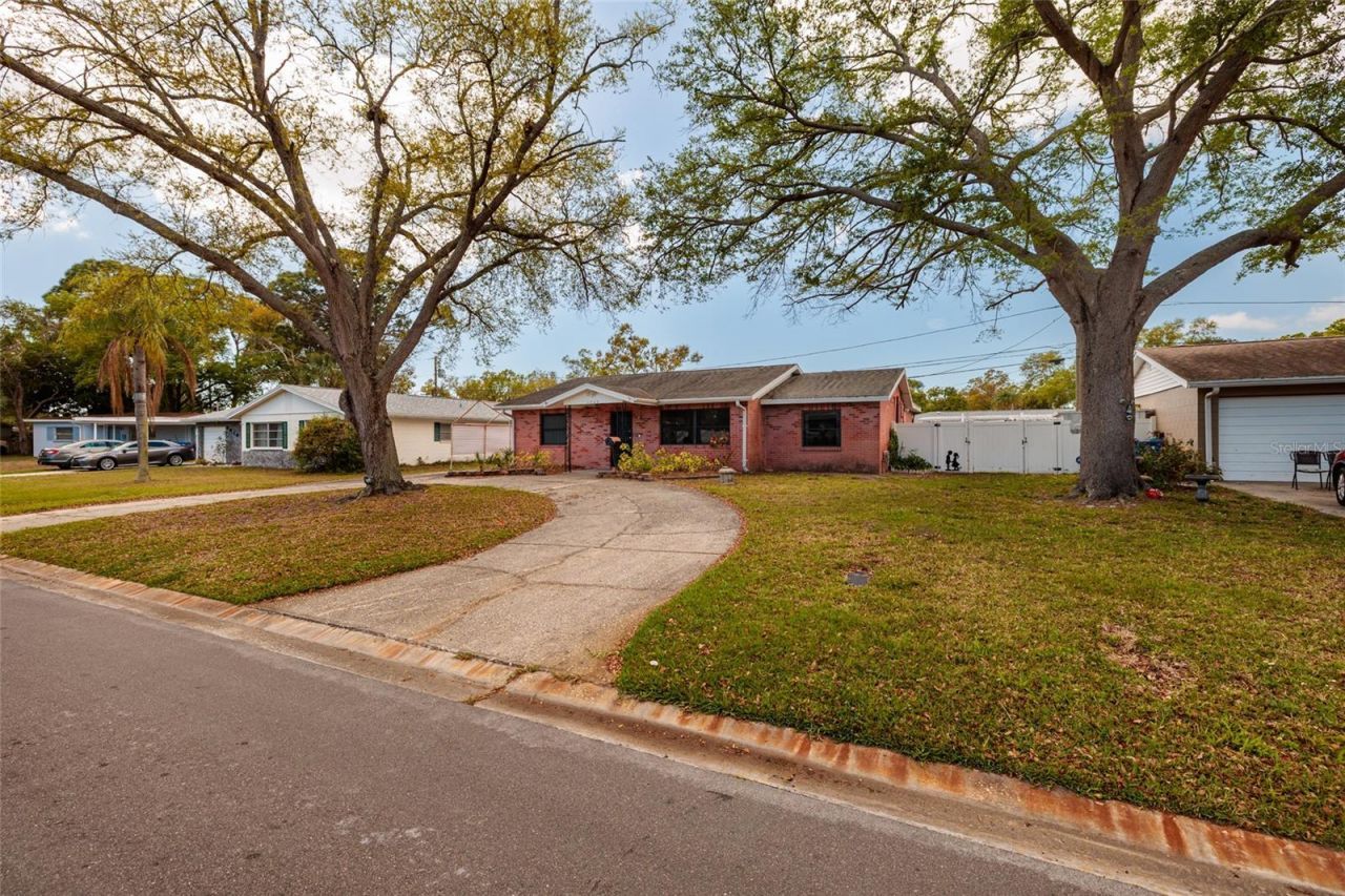 6822 21st Street N, Saint Petersburg, FL 33702 Photo