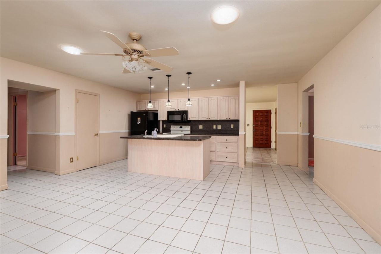 6822 21st Street N, Saint Petersburg, FL 33702 Photo