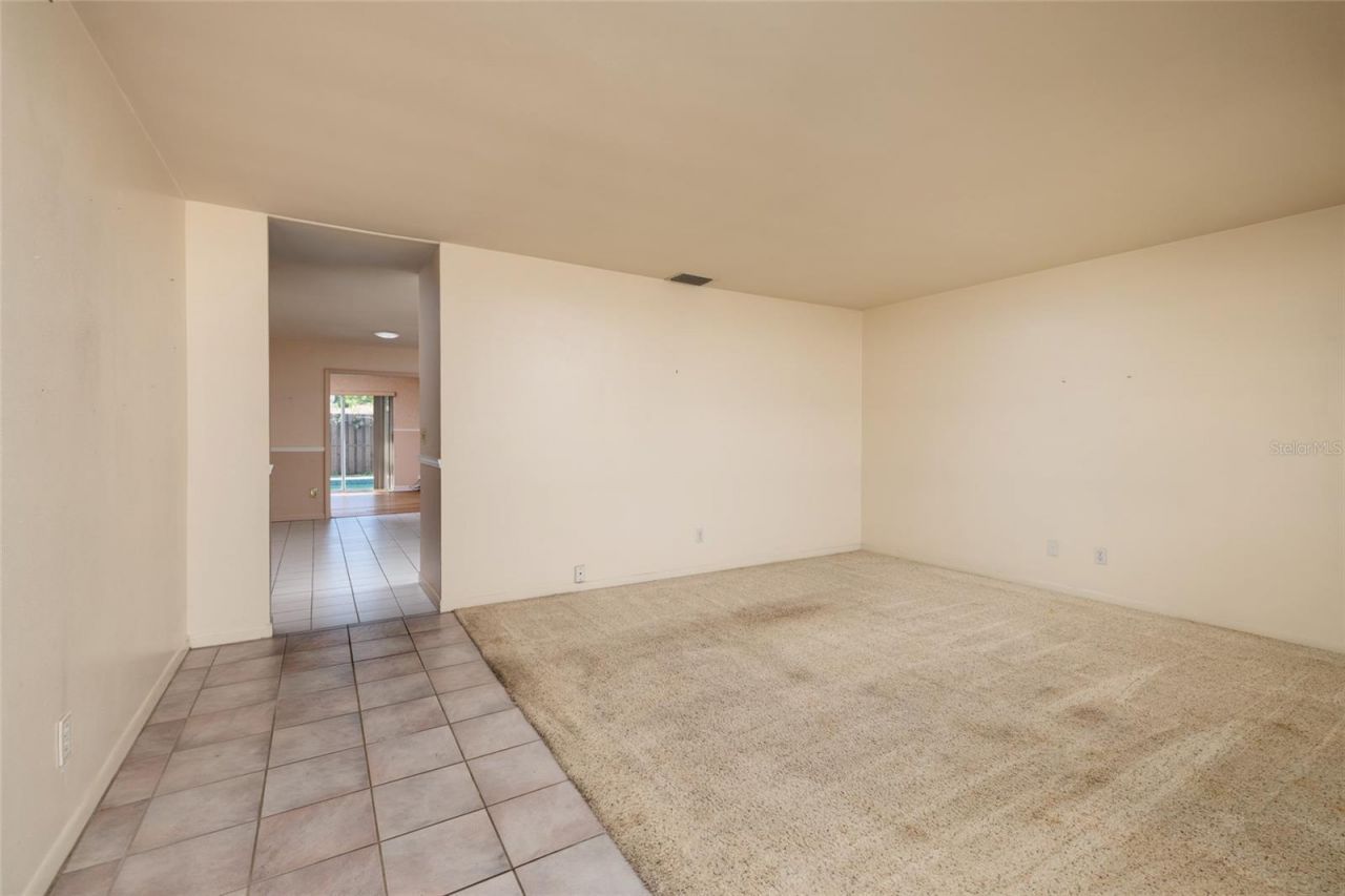 6822 21st Street N, Saint Petersburg, FL 33702 Photo