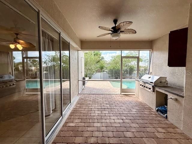 6614 64th Terrace E, Bradenton, FL 34203 Photo