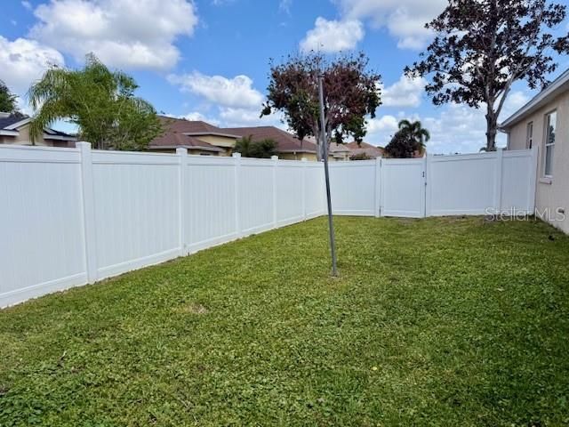 6614 64th Terrace E, Bradenton, FL 34203 Photo