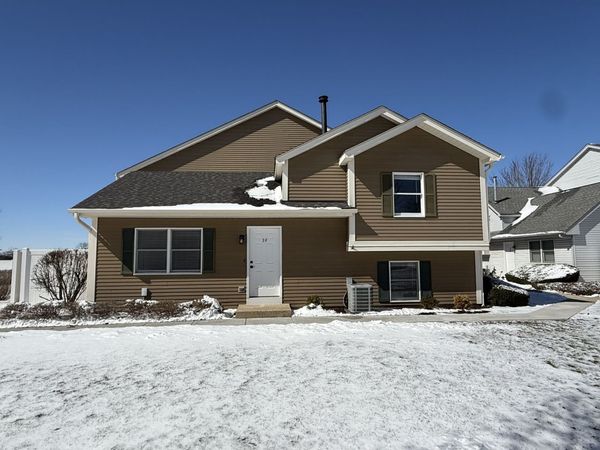 39 Spuhler Drive , Unit 39, Batavia, IL 60510