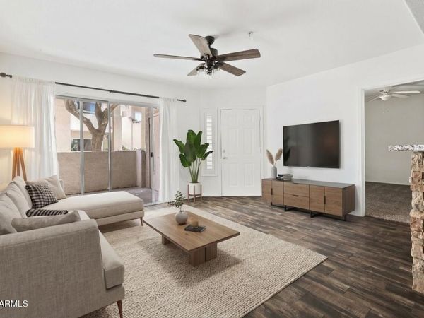 1295 N ASH Street, Unit 817, Gilbert, AZ 85233