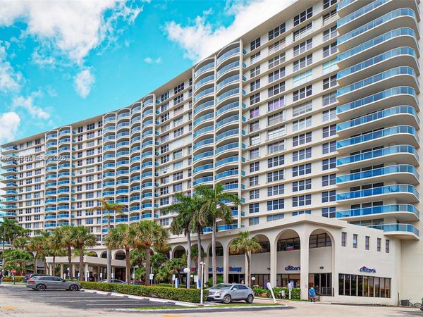 3800 S Ocean Dr , Unit 508, Hollywood, FL 33019