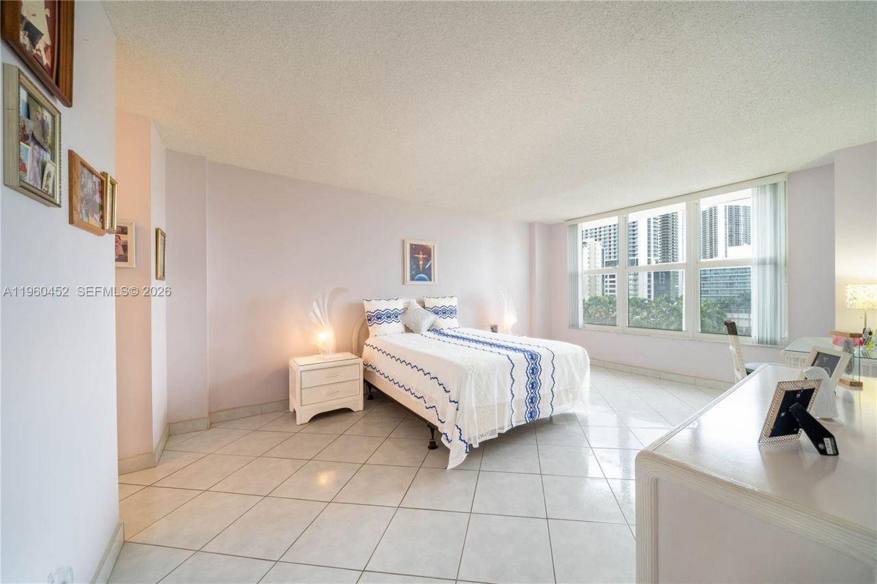 3800 S Ocean Dr, Unit 508, Hollywood, FL 33019 Photo