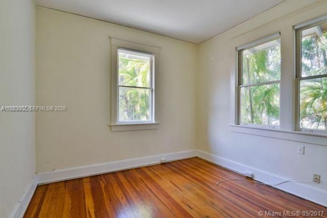 2000 S Miami Ave , Miami, FL 33129 Photo