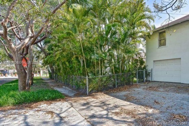 2000 S Miami Ave , Miami, FL 33129 Photo