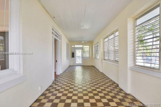 2000 S Miami Ave , Miami, FL 33129 Photo