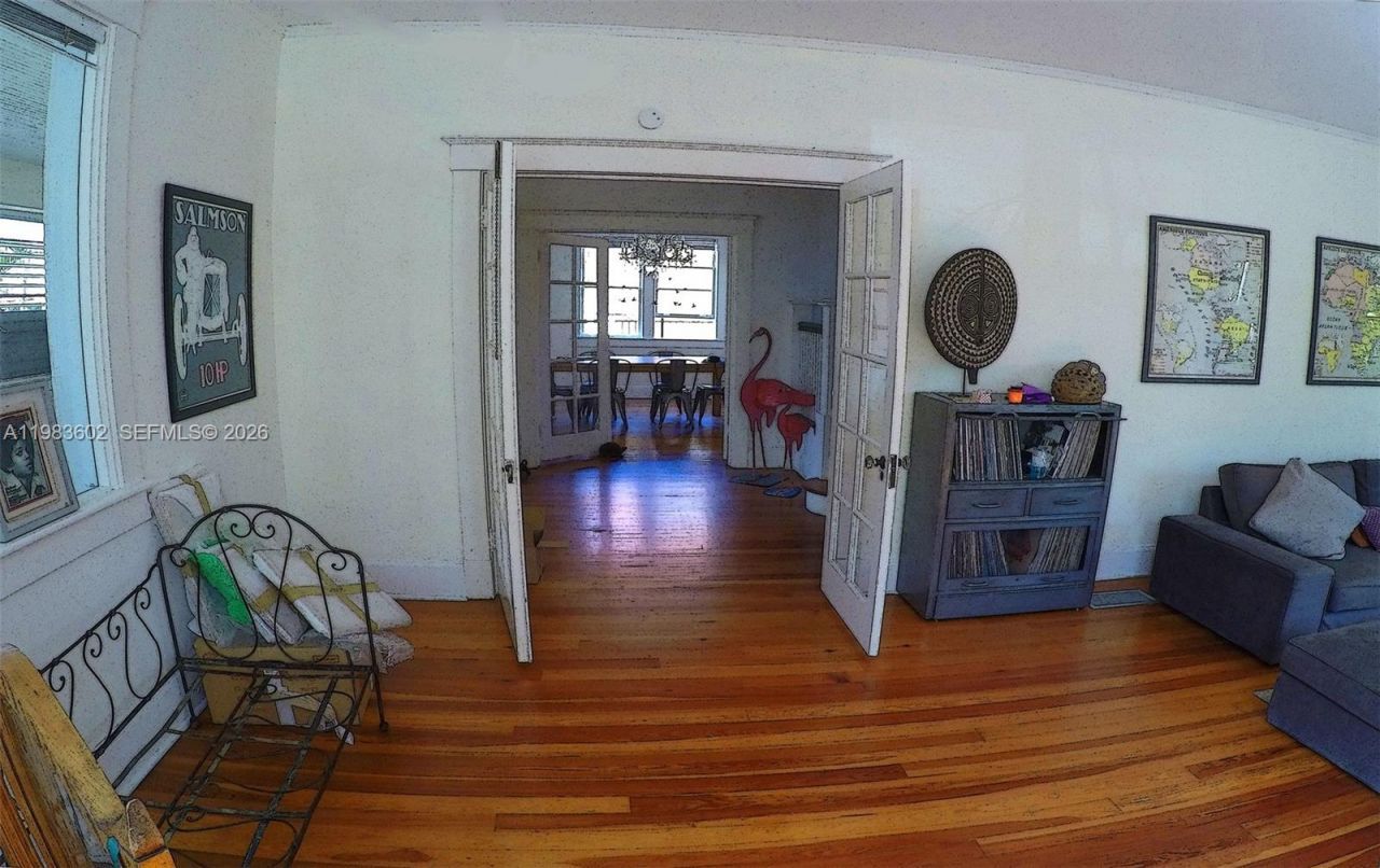 2000 S Miami Ave , Miami, FL 33129 Photo